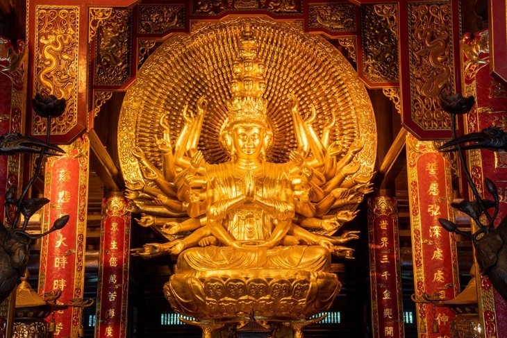 Beeindruckende Fotos von Bai Dinh-Pagode  - ảnh 7