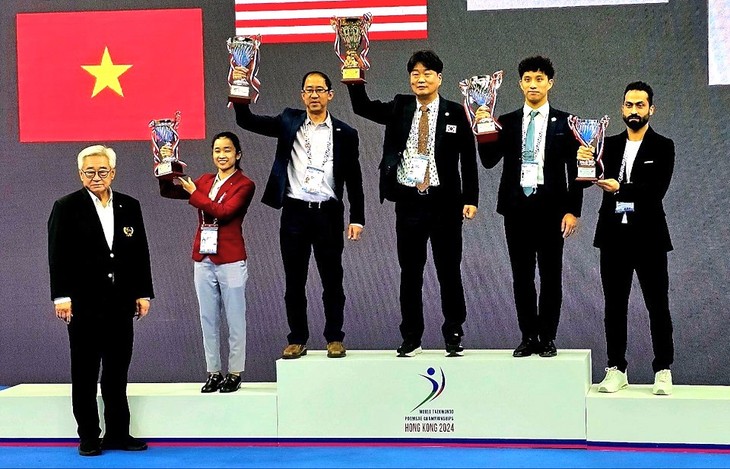 Vietnam steht an 4. Stelle bei Taekwondo-Poomsae-Weltmeisterschaft - ảnh 1