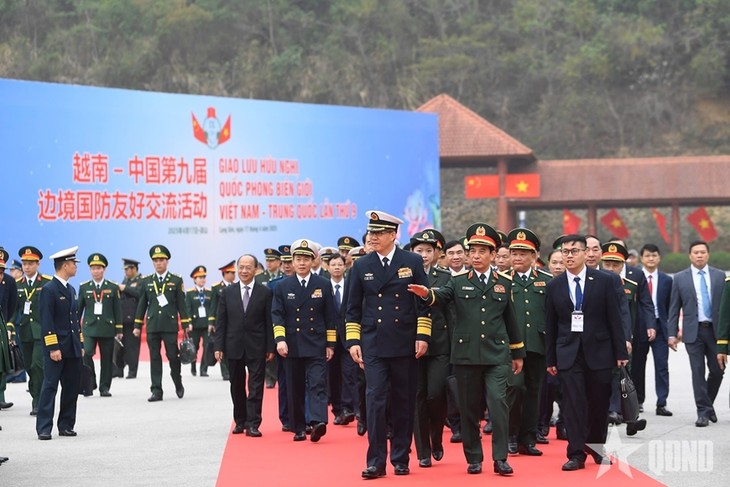 Chinas Verteidigungsminister nimmt am Austauschprogramm in Vietnam teil - ảnh 7