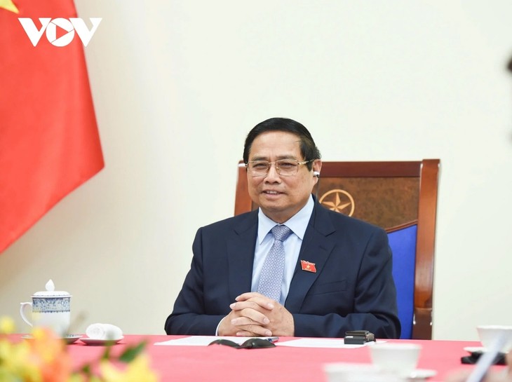 Telefongespräch: Premierminister Pham Minh Chinh gratuliert seinem australischen Amtskollegen - ảnh 1