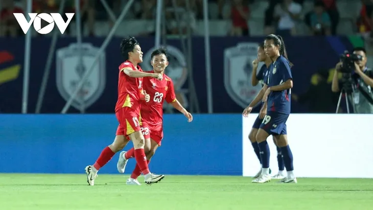 Vietnam gewinnt Thailand bei Südostasien-Fußballmeisterschaft der Frauen - ảnh 1
