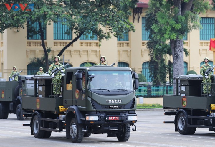 Cận cảnh dàn khí tài quân sự hiện đại tham gia Tổng duyệt A80 - ảnh 20