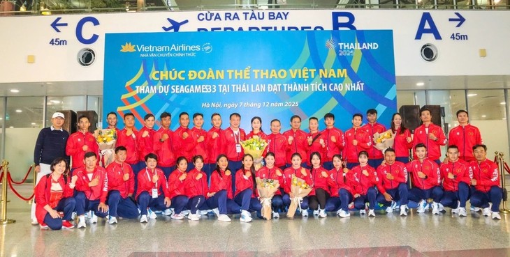 Die vietnamesische Sportdelegation reist für die SEA Games 33 nach Thailand - ảnh 1