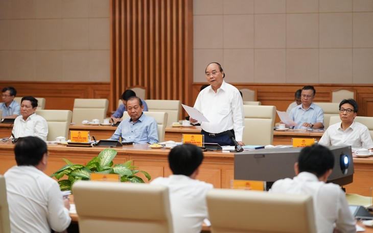 Hô Chi Minh-ville examine les documents soumis au prochain congrès local - ảnh 1