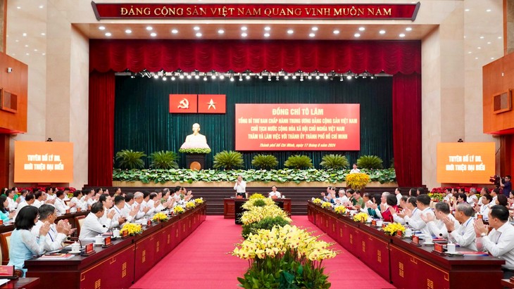 Tô Lâm travaille avec le Comité du Parti de Hô Chi Minh-ville - ảnh 1