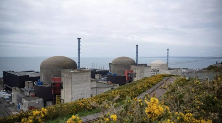 France: Le réacteur nucléaire le plus puissant connecté au réseau électrique national - ảnh 1