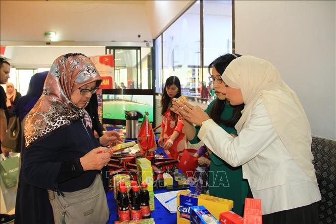 Promotion des produits vietnamiens en Algérie - ảnh 1