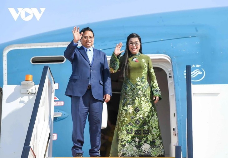 Le Premier ministre Pham Minh Chinh quitte le Koweït et se rend en visite officielle en Algérie - ảnh 2