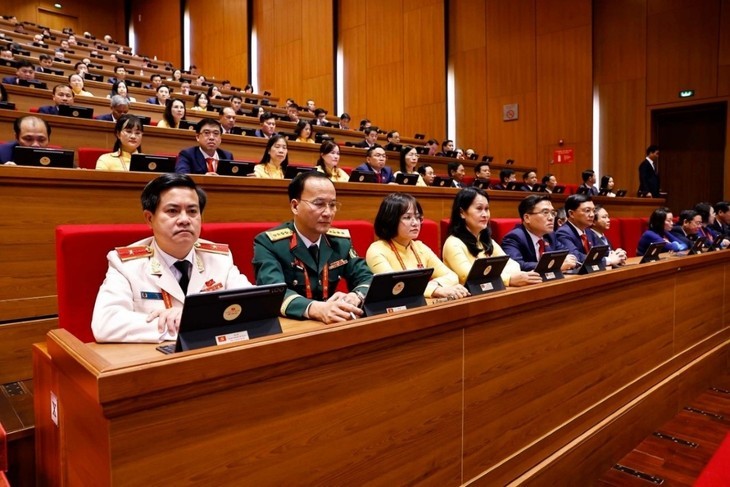 Le XIVe Congrès du Parti couronné d’un franc succès  - ảnh 3