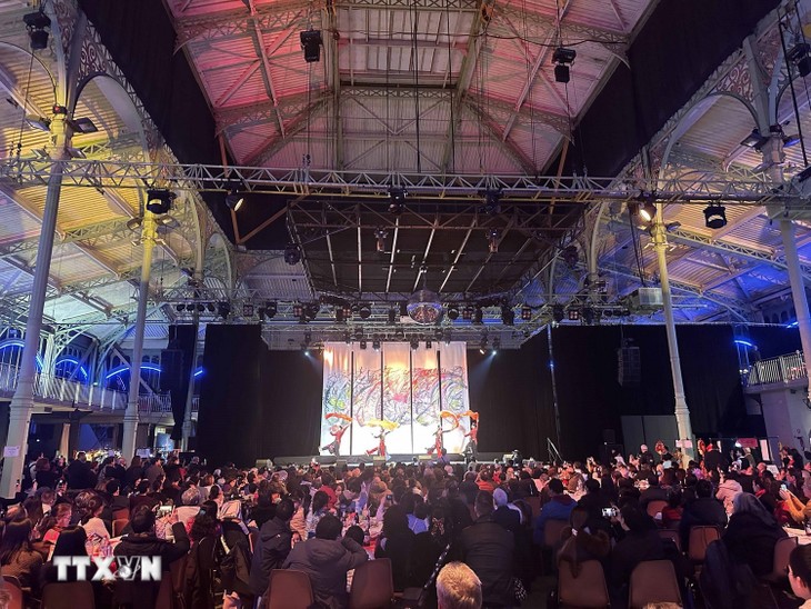 À Nogent-sur-Marne, la foire du Têt renforce les liens d’amitié entre la France et le Vietnam - ảnh 2