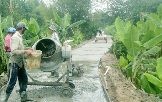 Thị xã Ngã Bảy, lá cờ đầu xây dựng nông thôn mới ở đồng bằng sông Cửu Long - ảnh 1