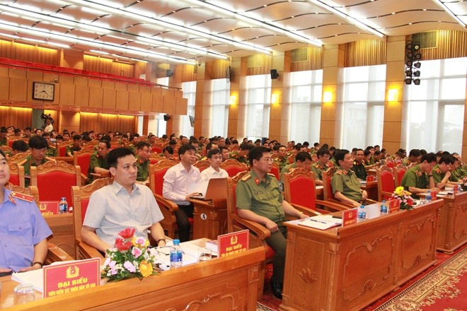 Konferensi pelatihan menggelarkan pelaksanakan ketentuan membebaskan hukuman sebelum waktunya dengan syarat - ảnh 1