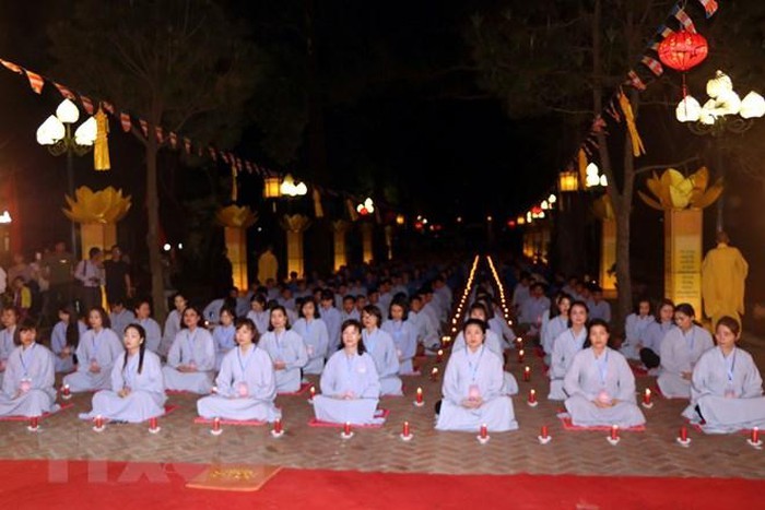 Upacara “Lien Hoa Hoi Thuong” di pagoda Con Son - ảnh 1