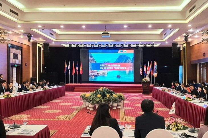 Konferensi Badan Harian EATOF ke-19 - ảnh 1