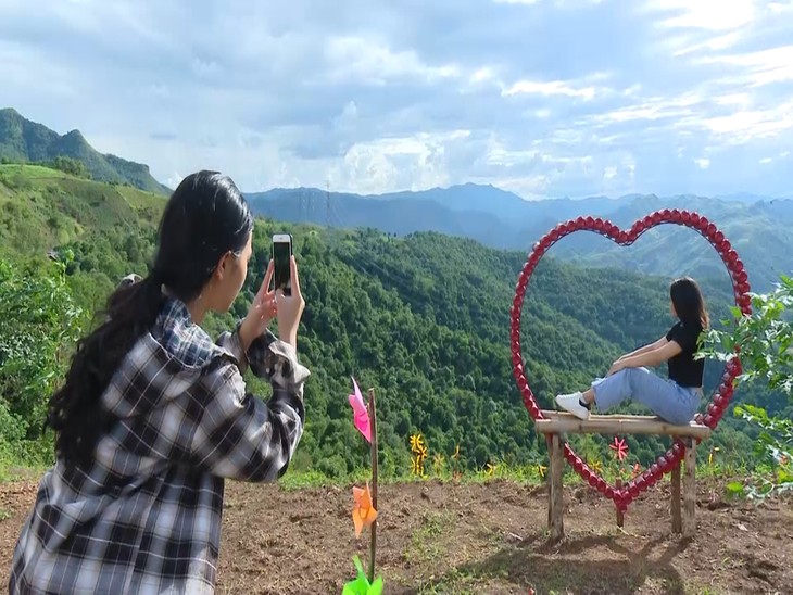 Pu Nhi Farm – Tempat wisata primitif dan penuh tertarik di jalan Tay Bac - ảnh 2