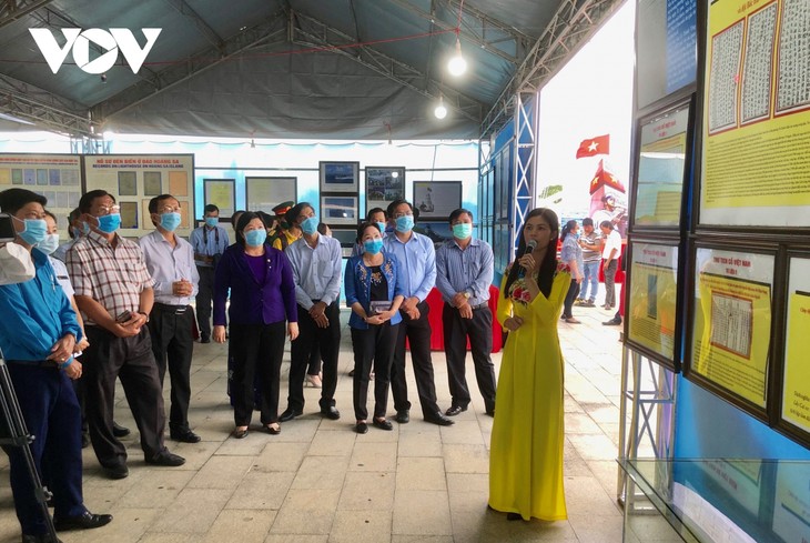 Membuka Pameran Peta dan Dokumen “Hoang Sa, Truong Sa-Wilayah Vietnam: Bukti-Bukti Sejarah dan Hukum” - ảnh 1