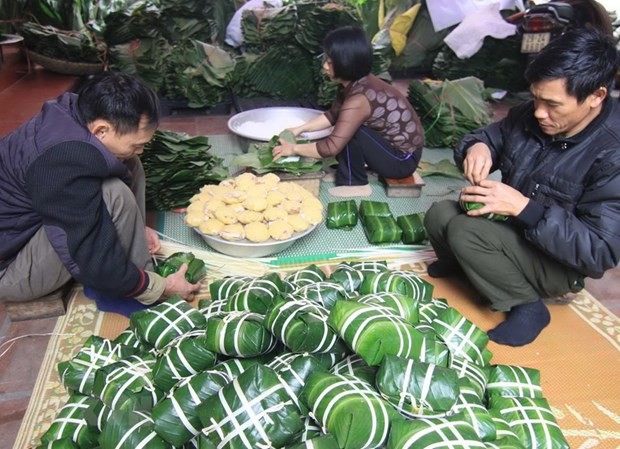 Berbagai Adat Istiadat Pada Hari Raya Tet Bangsa - ảnh 1