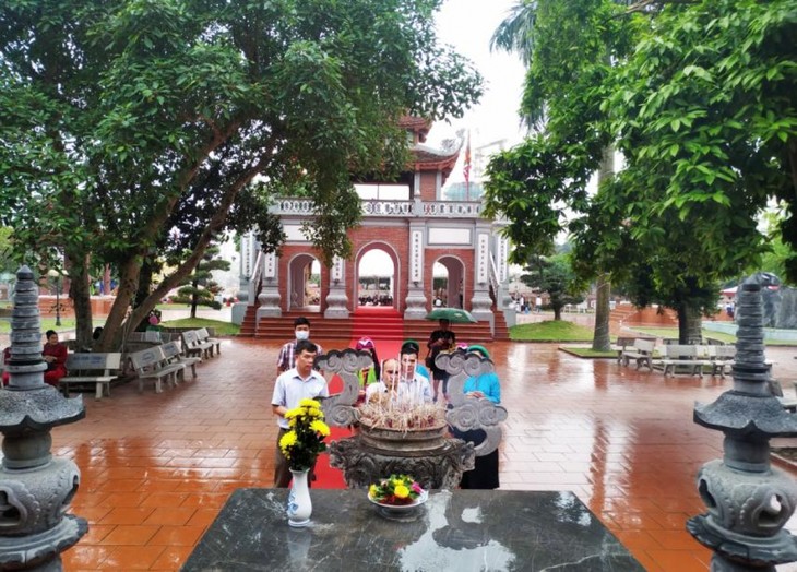 Kuil Xa Tac – Situs Peninggalan Sejarah Nasional di Ujung Tanah Air - ảnh 2