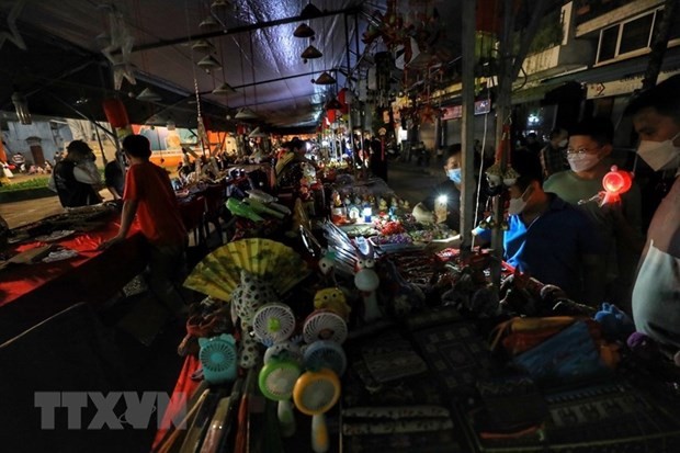 Seluruh Vietnam Hemat 309.000 Kwh Setelah Satu Jam Tutup Lampu Sambut Jam Bumi 2022 - ảnh 1