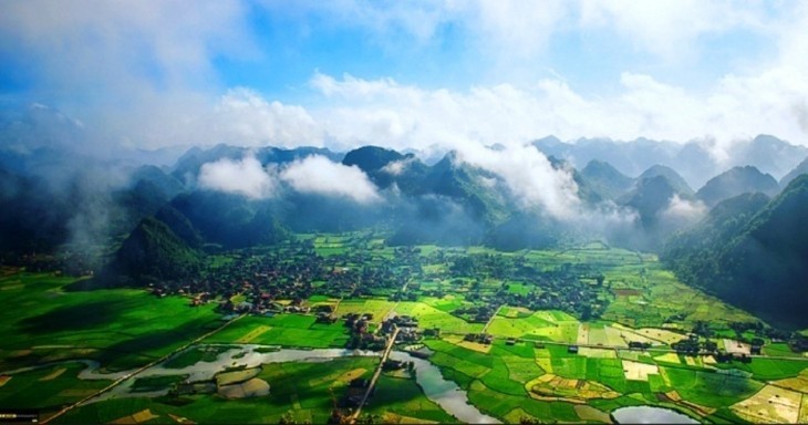 Menguaktabirkan Keindahan Lung Van, Hoa Binh - ảnh 1