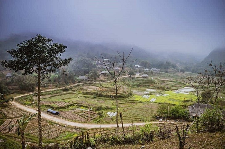 Menguaktabirkan Keindahan Lung Van, Hoa Binh - ảnh 2