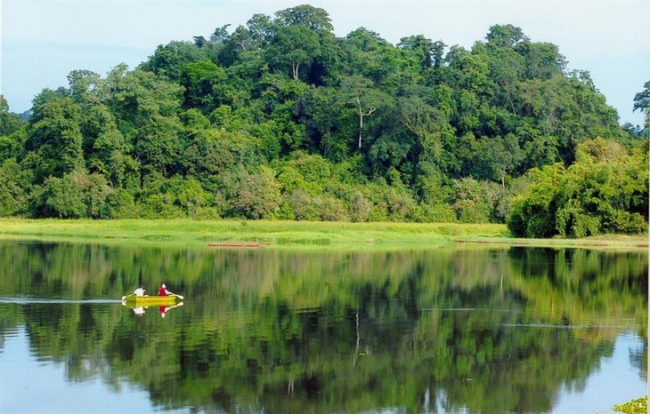 Perkenalkan Sepintas tentang Seni Tari Xoe Thai di Vietnam dan Zona Eko-Wisata Tanam Nasional Cat Tien - ảnh 2