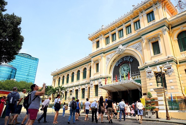 Kota Ho Chi Minh Berkembang Kuat Setelah 48 Tahun Pembebasan Vietnam Selatan - ảnh 12