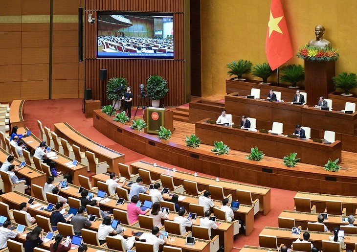 RUU Mengenai Ibu Kota: Menciptakan Mekanisme bagi Kota Hanoi untuk Berkembang  - ảnh 1