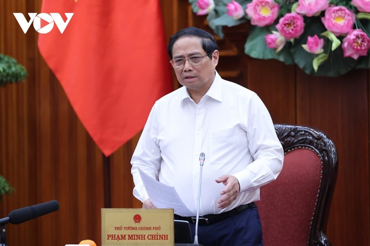 PM Pham Minh Chinh Pimpin Sidang Pembuatan UU dan Revisi beberapa UU di bidang Keuangan  - ảnh 1