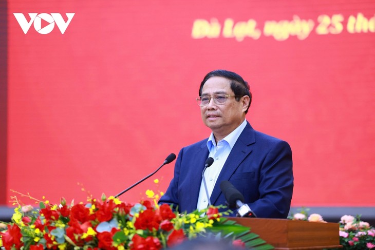 PM Vietnam, Pham Minh Chinh Pimpin Konferensi Penjaminan Keamanan dan Ketertiban untuk Mengembangkan Sosial-Ekonomi Provinsi-Provinsi Tay Nguyen - ảnh 1