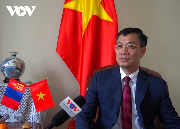 Mendorong Hubungan Persahabatan Tradisional Vietnam-Mongolia; Membuka Banyak Peluang Kerja Sama dengan Irlandia - ảnh 2