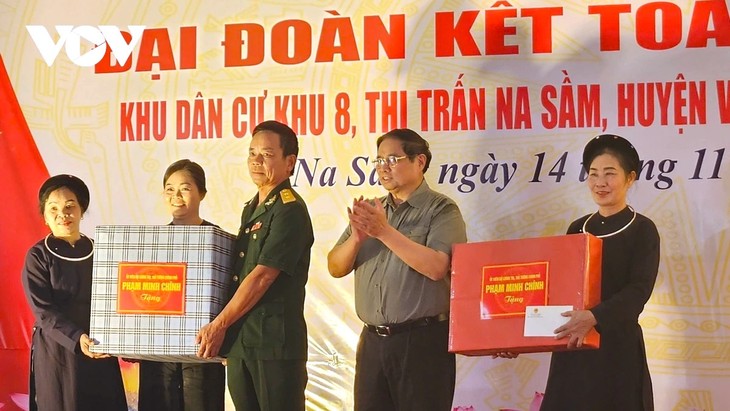 PM Pham Minh Chinh: Persatuan Harus Dimanifestasikan dengan Tindakan-Tindakan Konkret - ảnh 1