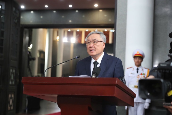 Upacara Berziarah Mantan Presiden Tran Duc Luong Dimulai  - ảnh 3