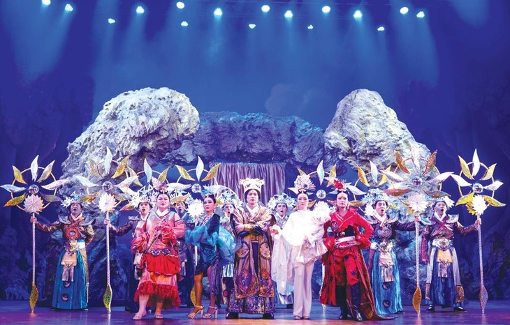 Panggung Musim Panas yang Khas untuk Anak-Anak - ảnh 2