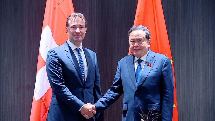 Vietnam-Swiss Perkuat Kerja Sama Komprehensif Melalui Kanal Parlementer - ảnh 1