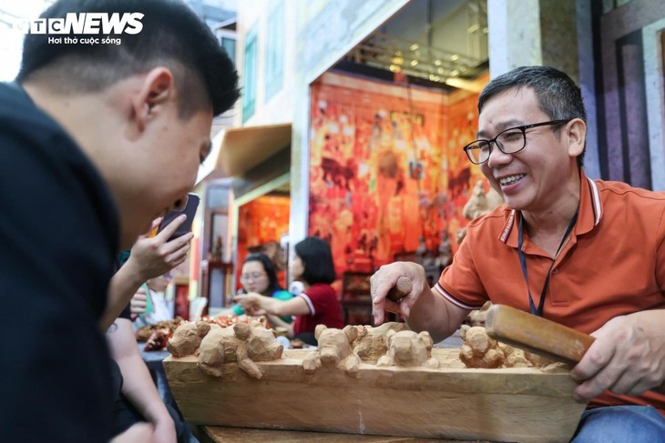 Ruang Multi-Kultural di Pekan Raya Musim Gugur 2025 - ảnh 5