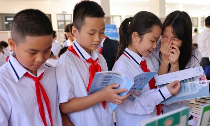 Langkah Mengatasi Polusi Udara di Kota Hanoi - ảnh 1