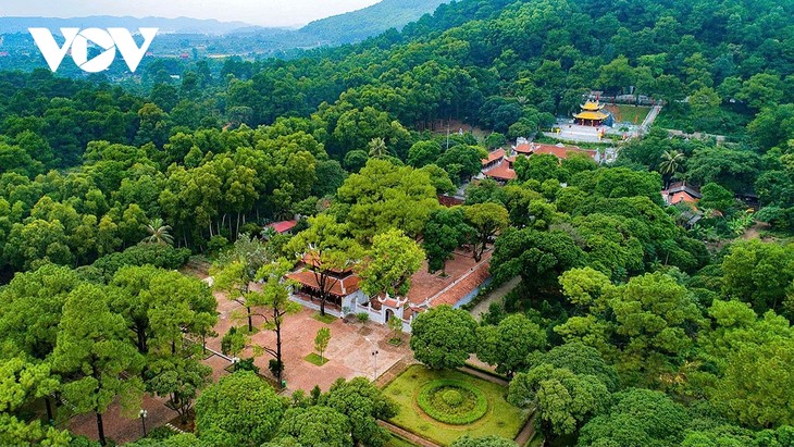 Provinsi Quang Ninh Menuju Pusat Pariwisata yang Menghubungkan Kawasan dan Dunia - ảnh 4