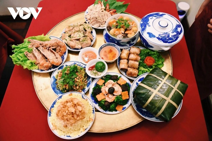 Perkernalan tentang Festival-Festival Awal Tahun Baru Imleks serta Cap Go Meh - ảnh 3