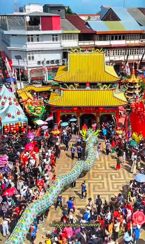 Suasana Merayaan Bulan Ramadhan di Indonesia dan di Vietnam - ảnh 3