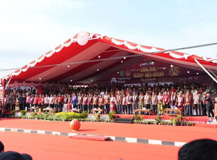 Suasana Merayaan Bulan Ramadhan di Indonesia dan di Vietnam - ảnh 1