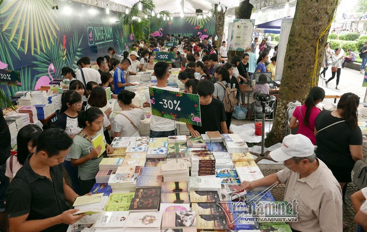 2017 Autumn Book Festival opens - ảnh 1