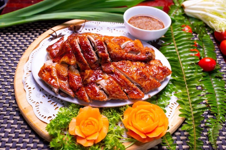 Roast duck with honey - ảnh 1