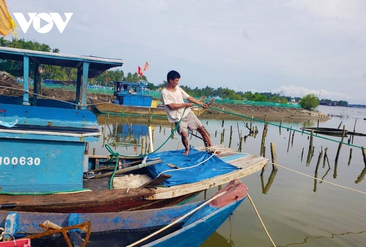 Localities prepare for typhoon Molave - ảnh 1