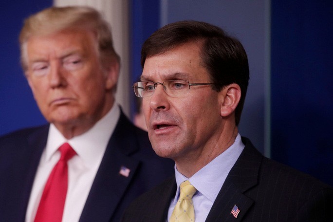 President Trump fires Defense Secretary Mark Esper  - ảnh 1