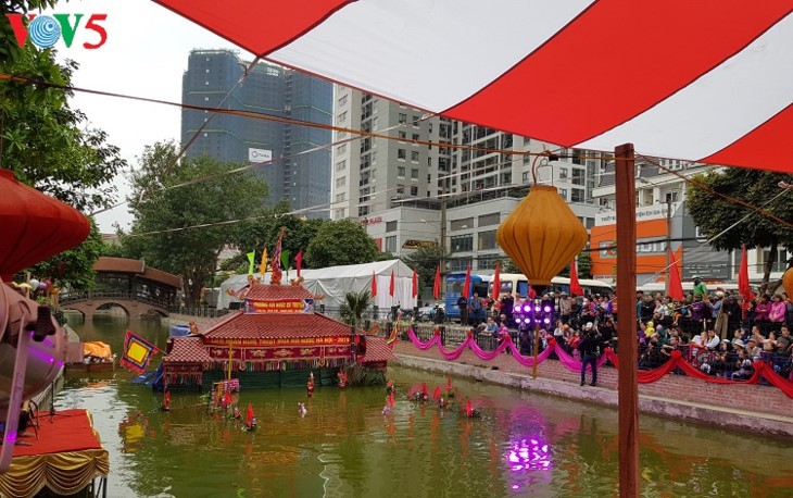 Festival Seni Wayang Golek Air Kota Hanoi tahun 2019 - ảnh 1