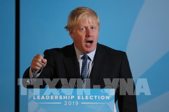 Pemimpin baru Partai Konservatif  berkomitmen melakukan Brexit sesuai dengan batas waktu tanggal 31/10 mendatang - ảnh 1