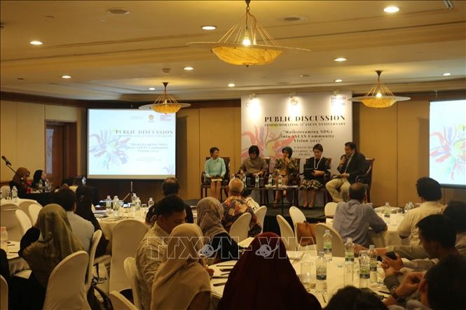 ASEAN sedang berkembang ke arah yang benar untuk mencapai target- target millenium - ảnh 1