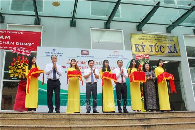 Pembukaan pameran tematik dengan tema: “ Ho Chi Minh – semua sketsa potret” - ảnh 1