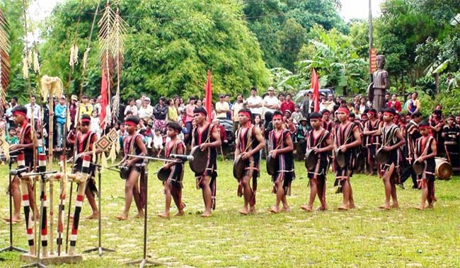 Mengikhtisarkan Surat dari Saudara Pendengar dan Memperkenalkan Jawaban ke 4 yang Baik dalam Sayembara “Apa yang Anda Ketahui tentang Vietnam“ - ảnh 2